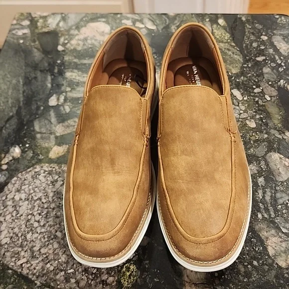Van Heusen | Shoes | Mens Van Heusen Size 8 Loafers | Poshmark display picture 3
